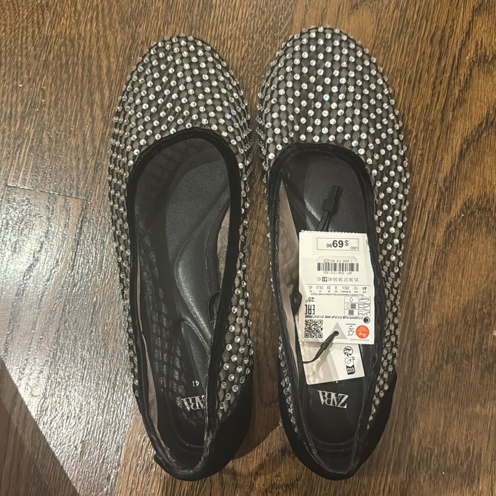NWT Zara mesh with rhinestone ballet flats